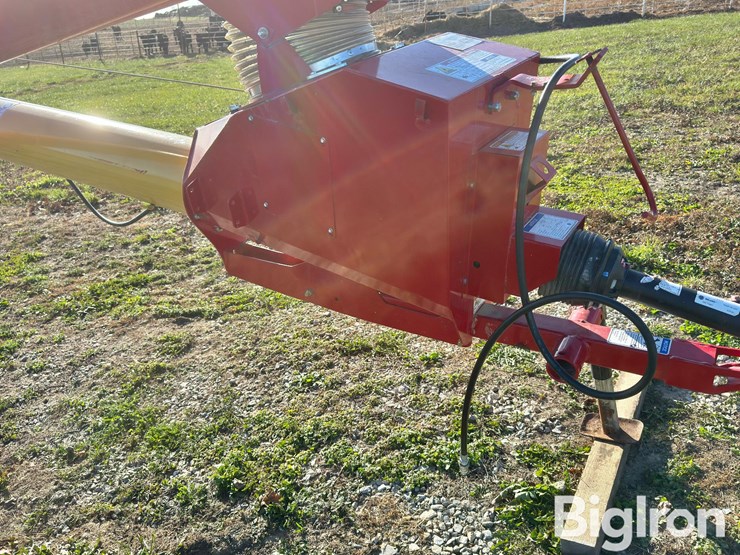 2023-agi-westfield-mkx-10-63-swing-away-auger-image-14