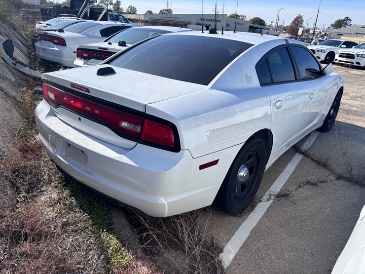 #9-•-2014-dodge-charger-|-no-keys-image-3