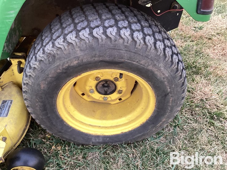 john-deere-425-image-17