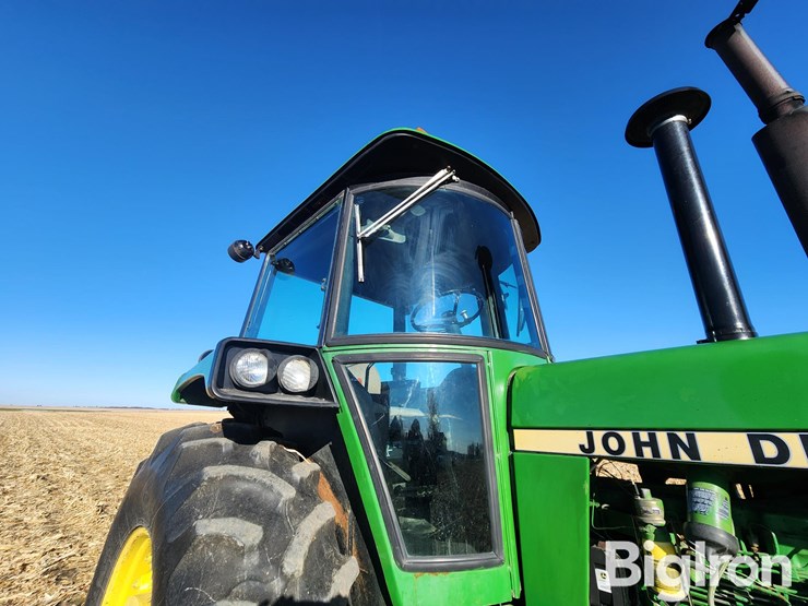 john-deere-4440-image-16