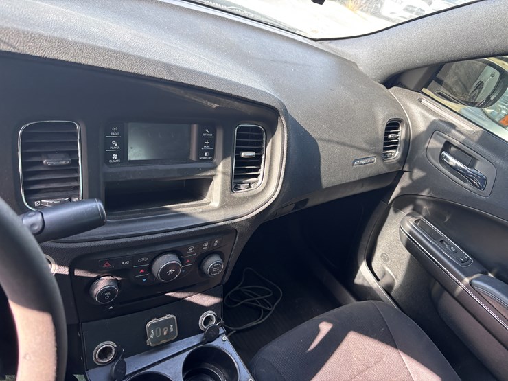 #10-•-2013-dodge-charger-image-7