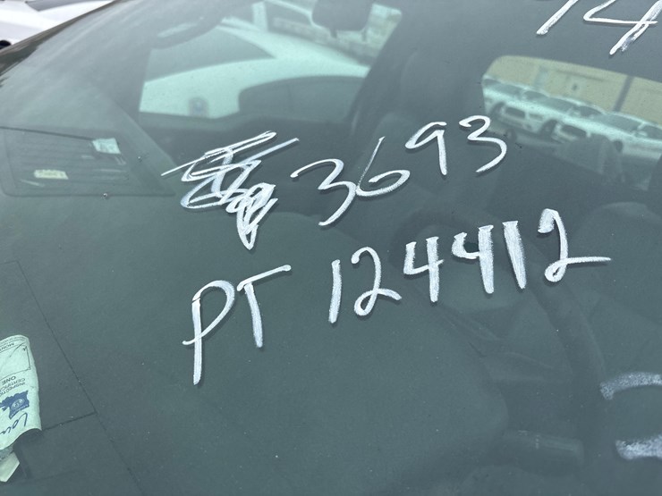 #94-•-2013-ford-image-5