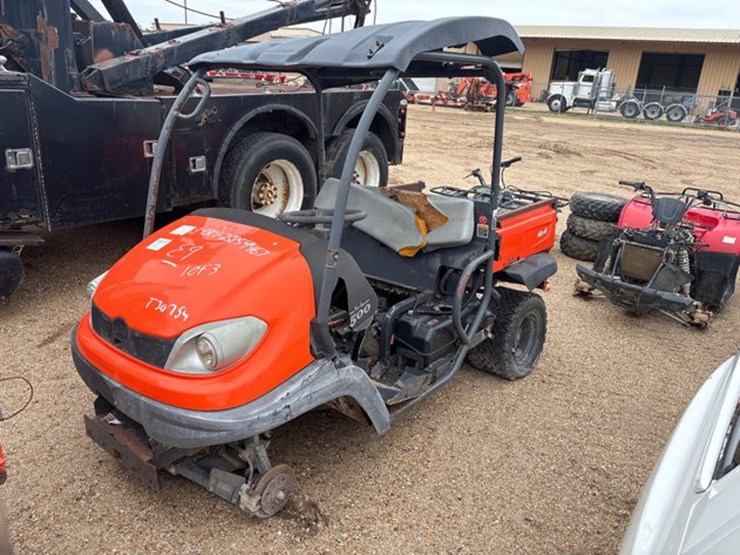 #30540-•-kubota-500-/-parts-and-repairs-image-1