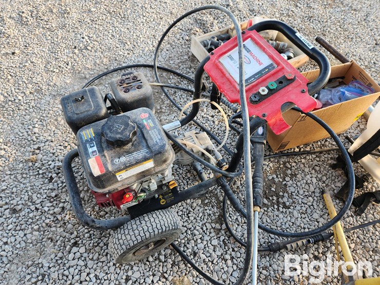 clean-machine-power-washer-&-assorted-tools-image-15