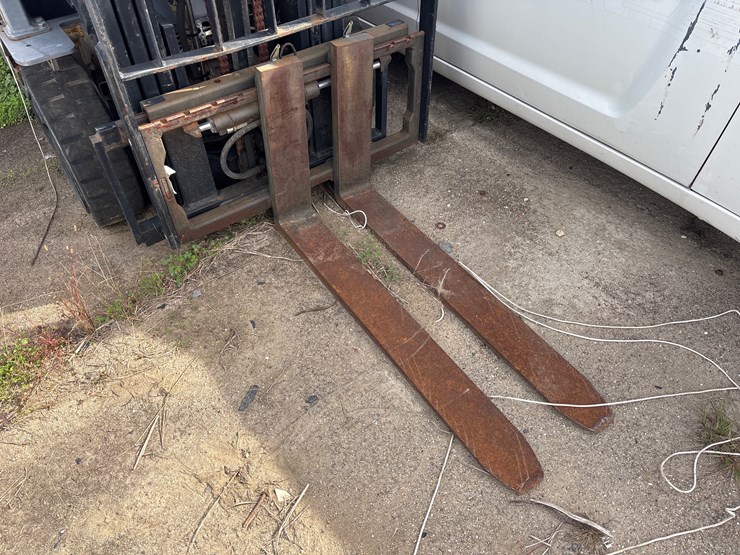 2005-toyota-7fbcu25-image-5