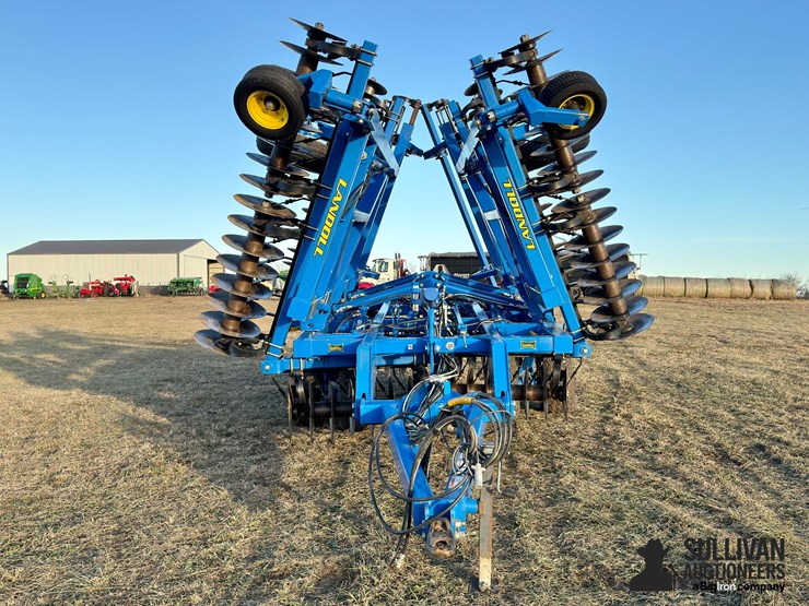 2016-landoll-7431-29-image-2