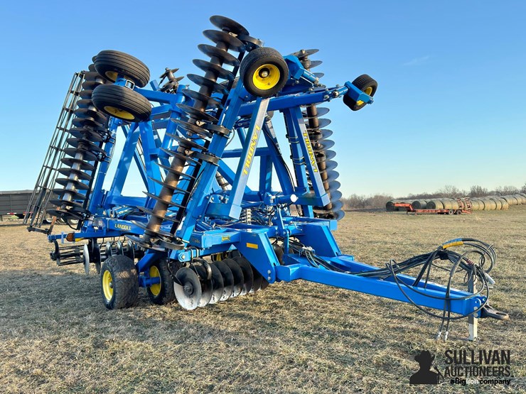 2016-landoll-7431-29-image-3