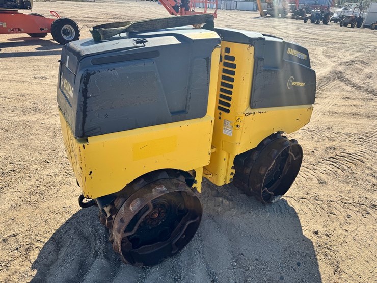 #30087-•-bomag-bpm8500-trench-compactor-image-2