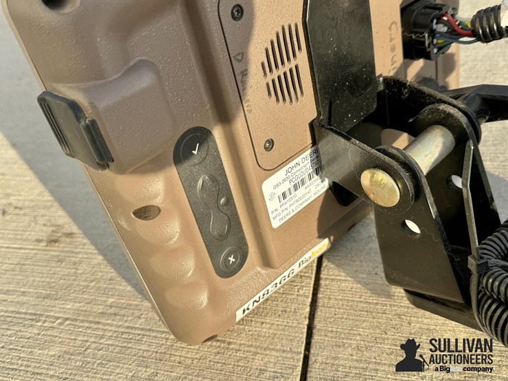 2013-john-deere-2630-image-10