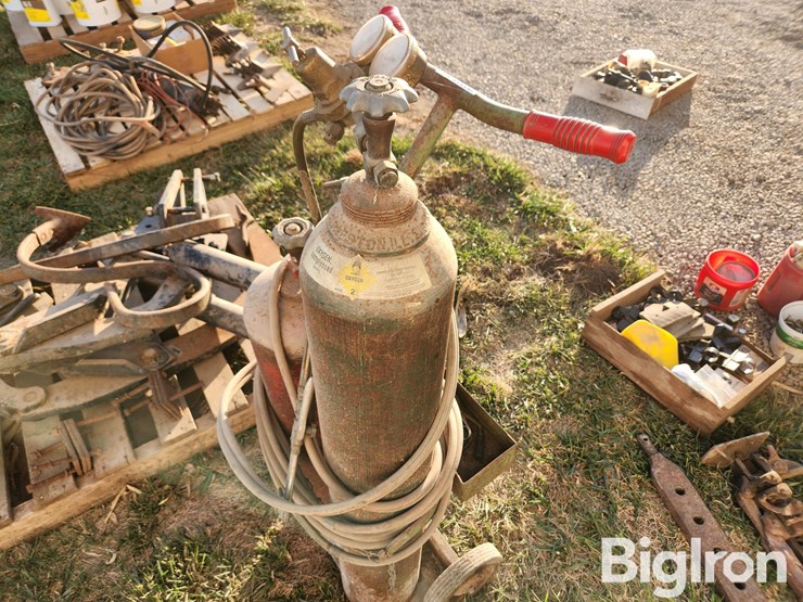 cutting-torch-image-9