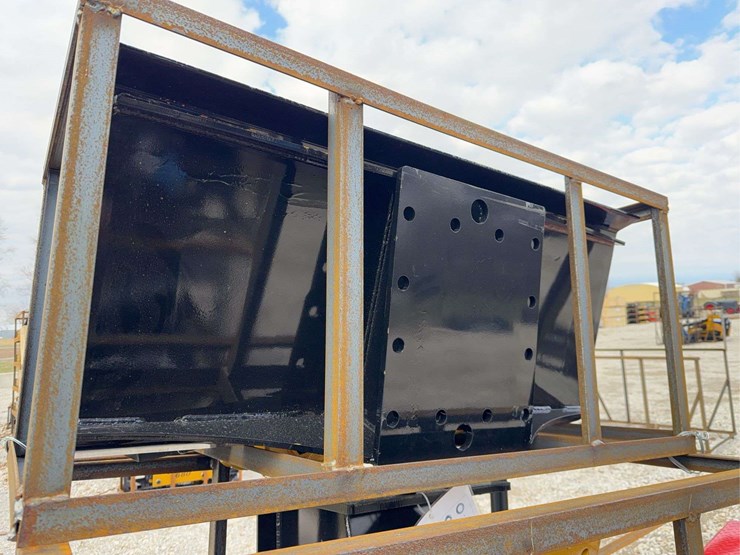 agt-skid-steer-breaker-sshh680-image-3