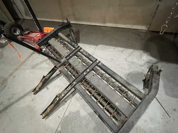 #12927-•-lawn-aerator-image-4