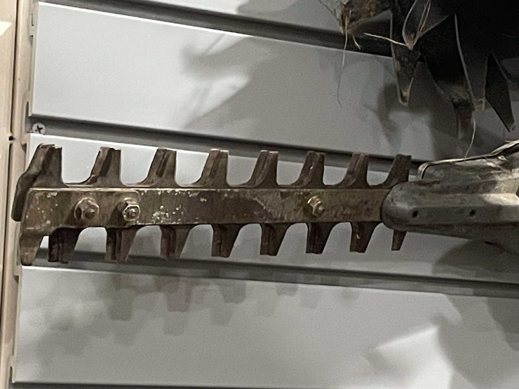 #12980-•-stihl-modular-attachments-image-6