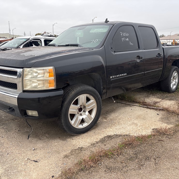 #70 • 2008 CHEVROLET SILVERADO