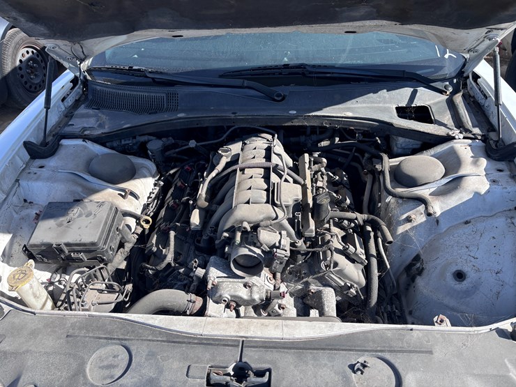 #12-•-2013-dodge-charger-image-13