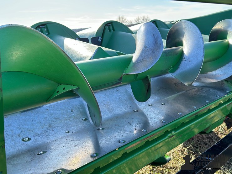 john-deere-c6r-image-17