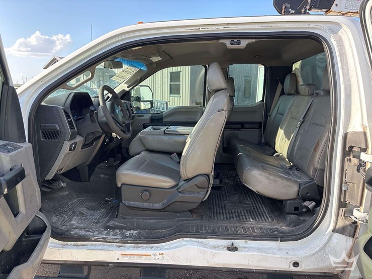 2017-auto-crane-5005eh-image-10