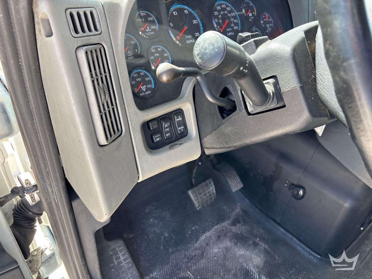 2015-international-transtar-8600-image-25