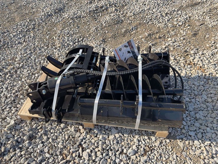 agt-lot-of-nine-mini-excavator-attachments-image-3