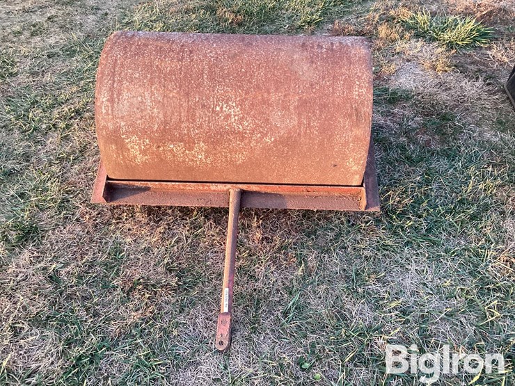 pull-type-lawn-roller-image-2