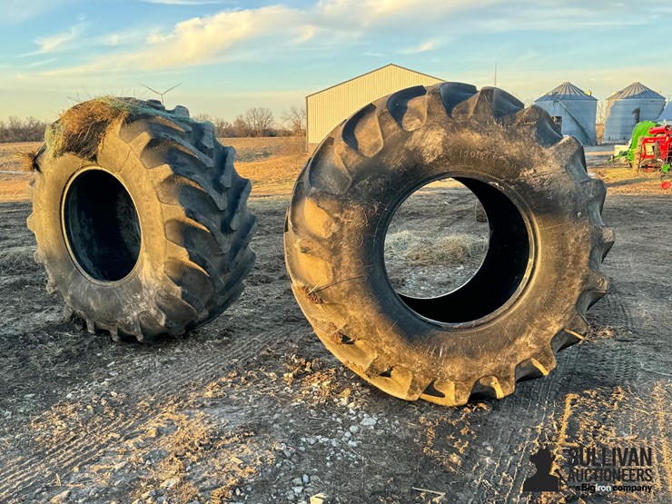 firestone-800/65r32-combine-tires-(bid-per-unit)-image-6
