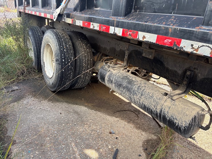 2017-western-star-4700-image-8