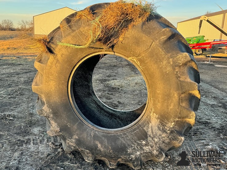firestone-800/65r32-combine-tires-(bid-per-unit)-image-14