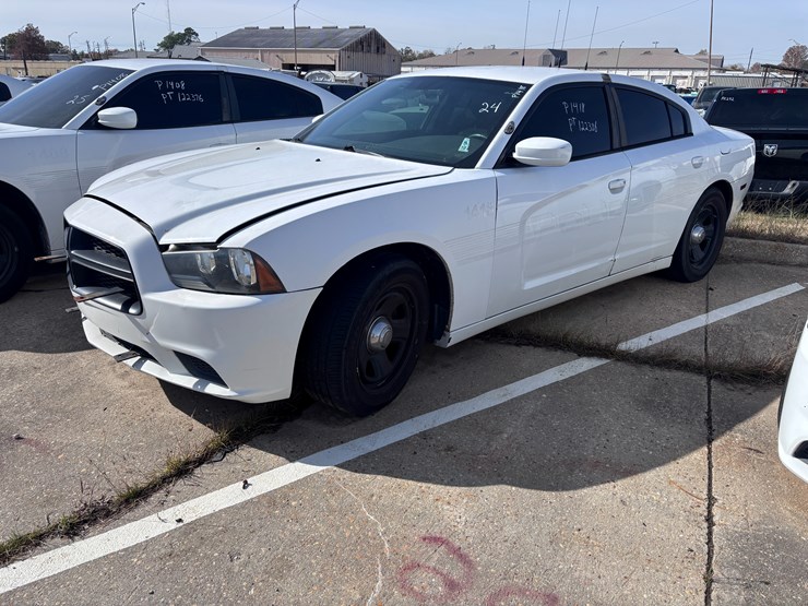 #24-•-2012-dodge-charger-image-1