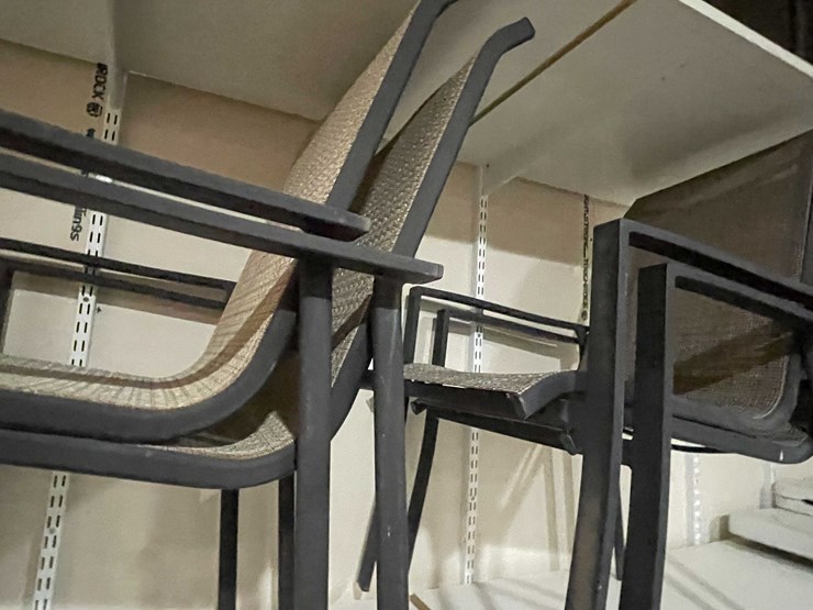 #12937-•-patio-furniture-image-5