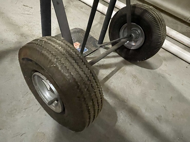 #12930-•-milwaukee-truck-division-dolly-image-3