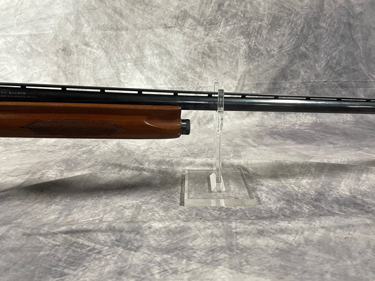 #4053-•-ithaca-model-51,-12-ga.-semi-auto-shotgun,-sn:-510097682,-(neenah,-wi)-image-5