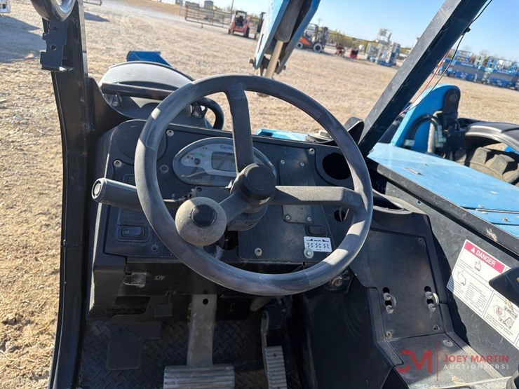 2018-genie-gth1056-image-15