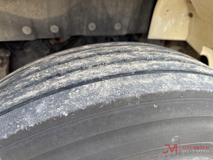 1996-international-4700-image-5