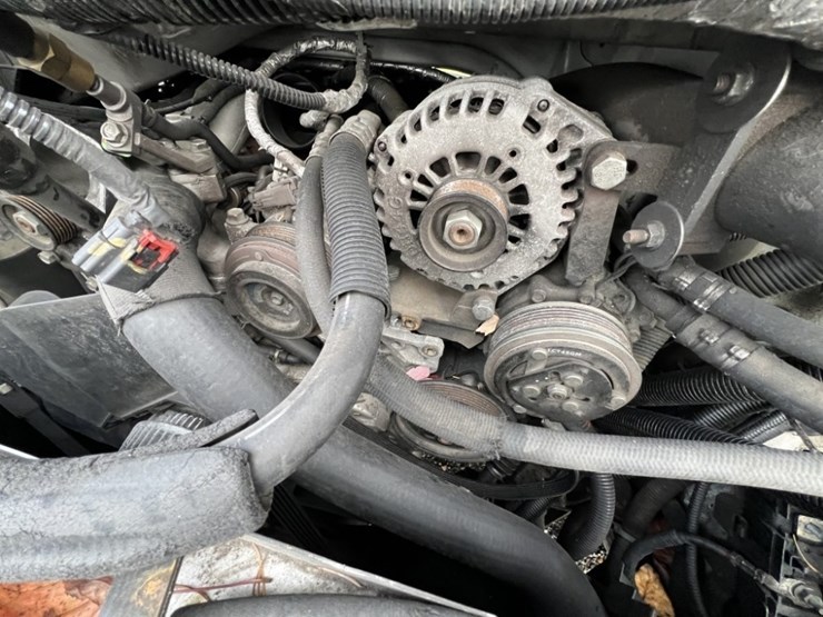 2014-chevrolet-express-paratransit-bus-image-11