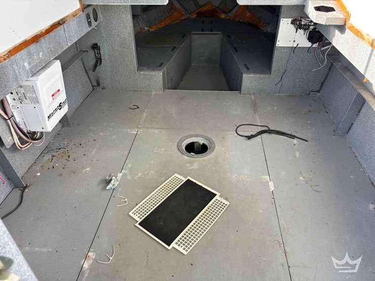 2011-armstong-marine-pilot-house-boat-w/-t/a-boat-trailer-image-37