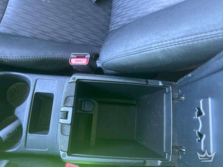 2017-nissan-rogue-image-25