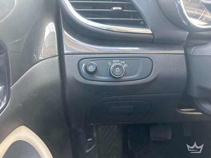 2018-buick-encore-image-21