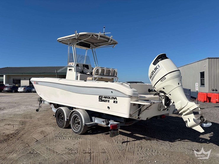 2018-23ft.-carolina-skiff-ultra-elite-boat-with-24ft.-t/a-boat-trailer-image-5