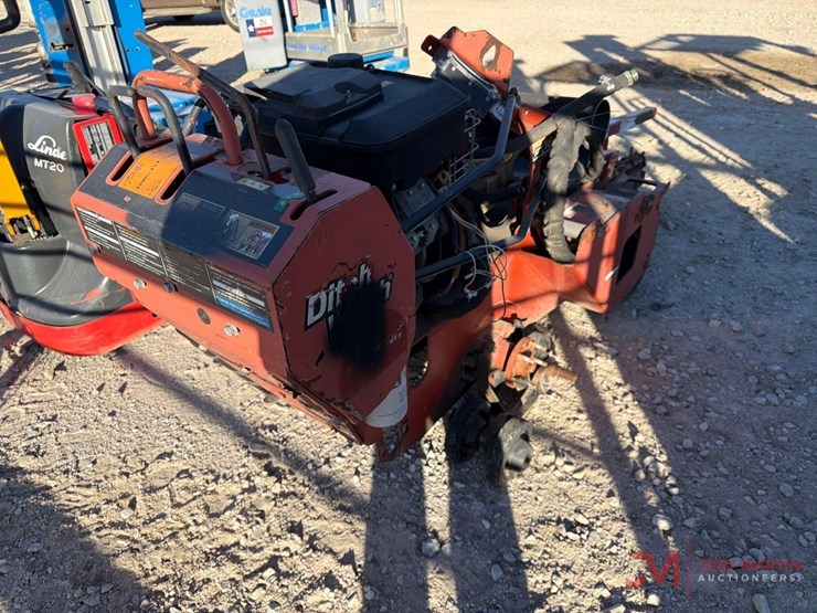 2013-ditch-witch-rt16-image-3