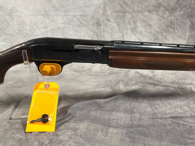 #4053-•-ithaca-model-51,-12-ga.-semi-auto-shotgun,-sn:-510097682,-(neenah,-wi)-image-4