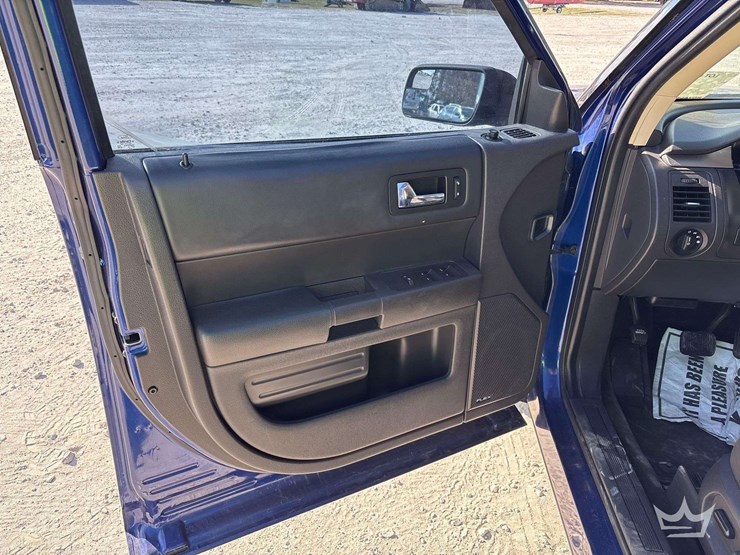 2014-ford-flex-image-11