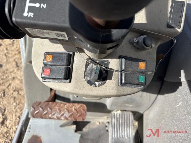 2008-genie-gth5519-image-19