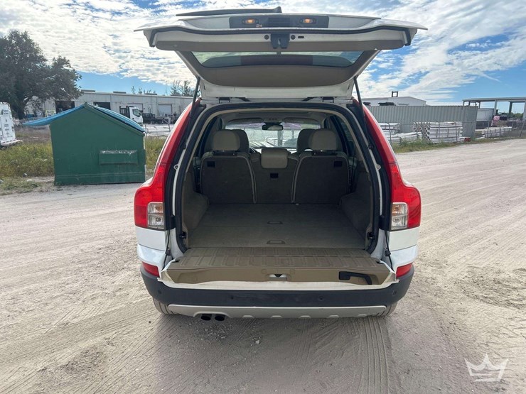 2008-volvo-xc90-image-31