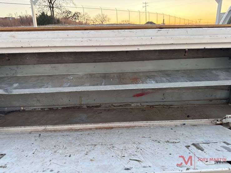 2009-ford-f250-xl-image-16