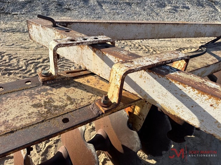 international-15-image-11