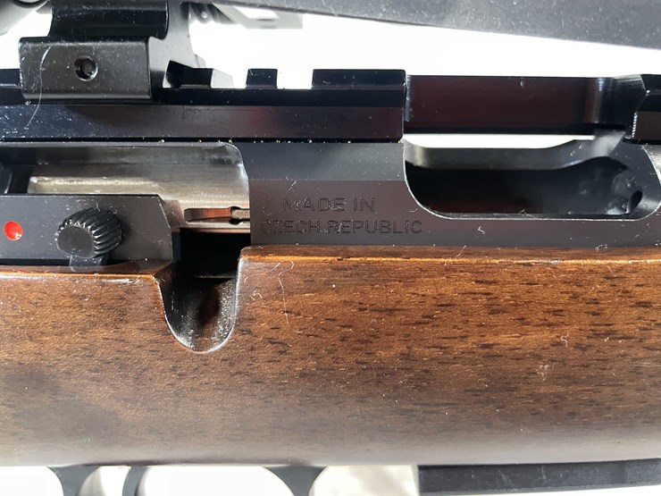 #1181-•-cz457,-17-hmr-bolt-action-rifle,-sn:-d064994,-(neenah,-wi)-image-41