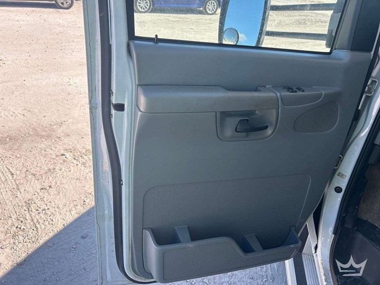 2003-coachmen-catalina-sport-220rk-class-c-motorhome-image-14