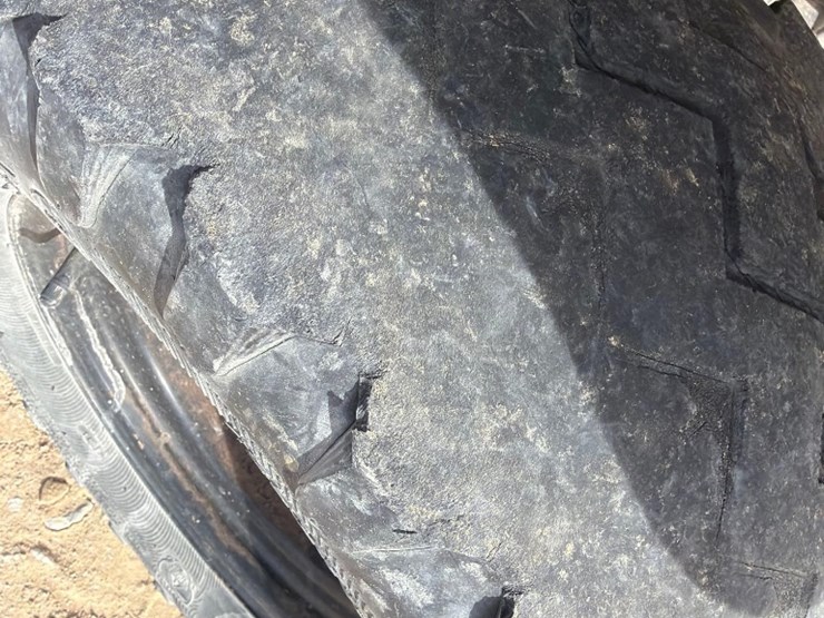 2019-ingersoll-rand-club-car-carry-all-utv-image-10