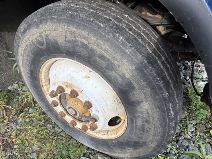 freightliner-t6364-t/a-cab-&-chassis-image-14