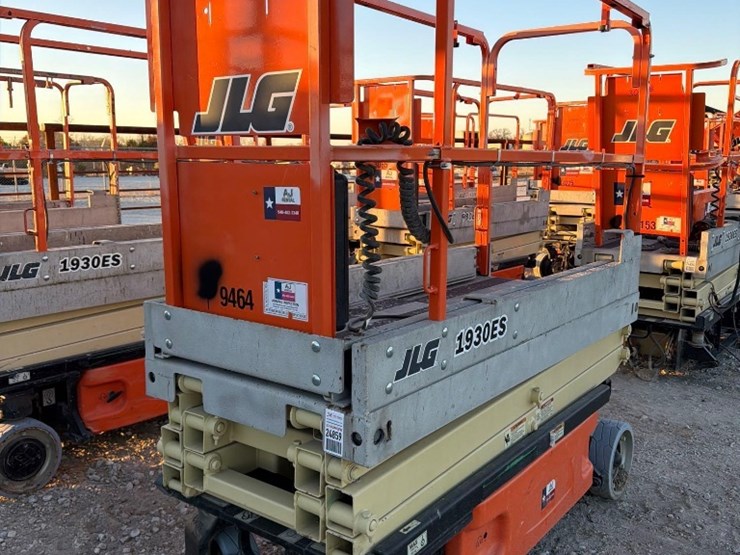 jlg-1930es-image-4